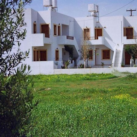 Pela Apartments Сіссяв Екстер'єр фото