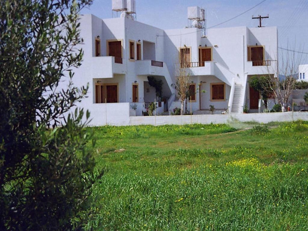Pela Apartments Сіссяв Екстер'єр фото